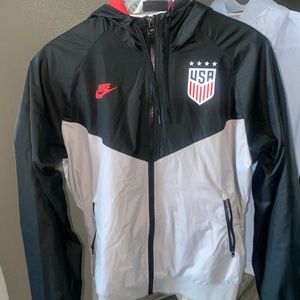 NIKE - USA Windbreaker